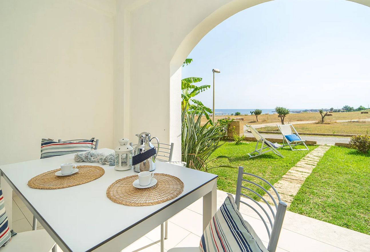 Home - - Blu Flag - Sea Apartments Immagine case a mare Isola Capo Rizzuto